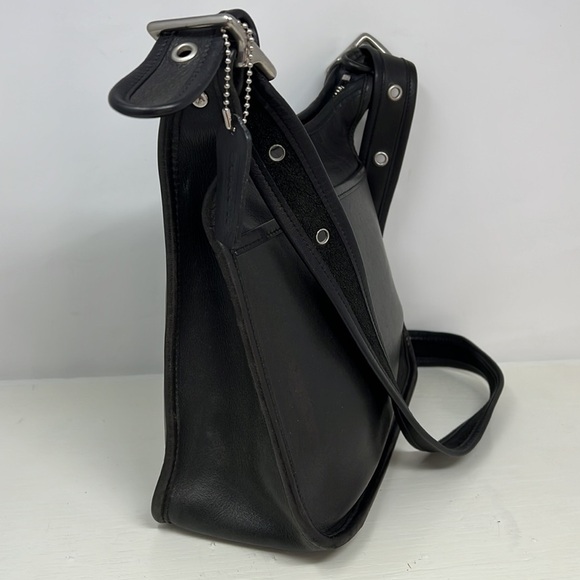 Coach Legacy 9966 Large Black Zip Shoulder Crossbody Bag - Picture 2 of 11